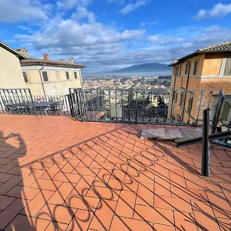 Duomo Apt With Spectacular Terrace, Sleeps 6 No001 *