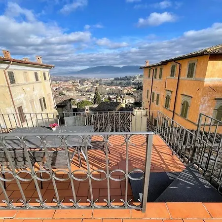 Apartment Duomo Apt With Spectacular Terrace, Sleeps 6 No001