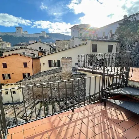 Duomo Apt With Spectacular Terrace, Sleeps 6 No001 Apartment