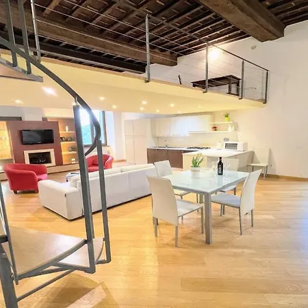 Duomo Apt With Spectacular Terrace, Sleeps 6 No001 * Spoleto