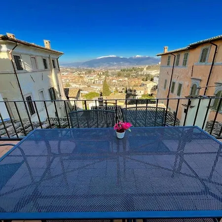 Duomo Apt With Spectacular Terrace, Sleeps 6 No001