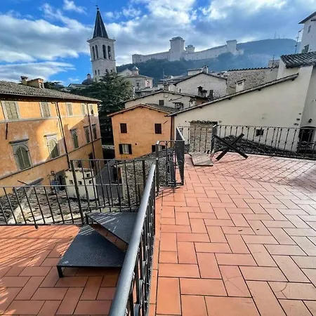 Duomo Apt With Spectacular Terrace, Sleeps 6 No001 *